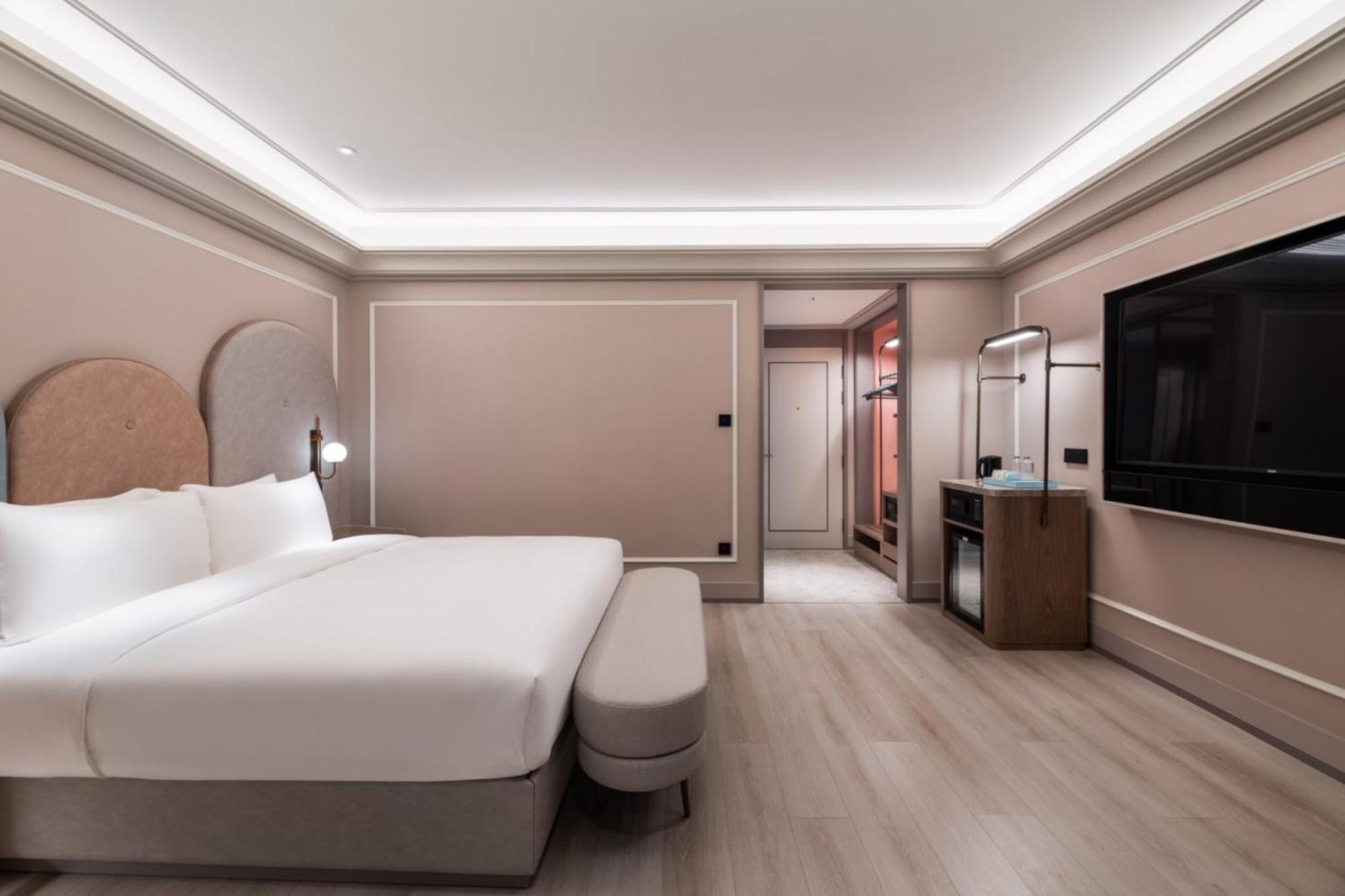 Mercure Shanghai Jinqiao Exterior photo